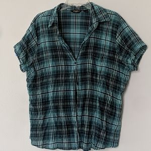 Eddie Bauer Short Sleeved Shirt